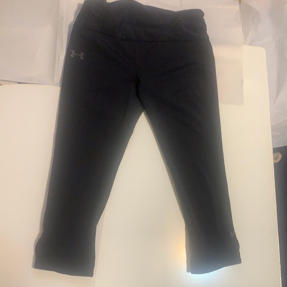 UNDER ARMOUR YOGA PANTS SZ extra SMALL, BLACK - Picture 1 of 10